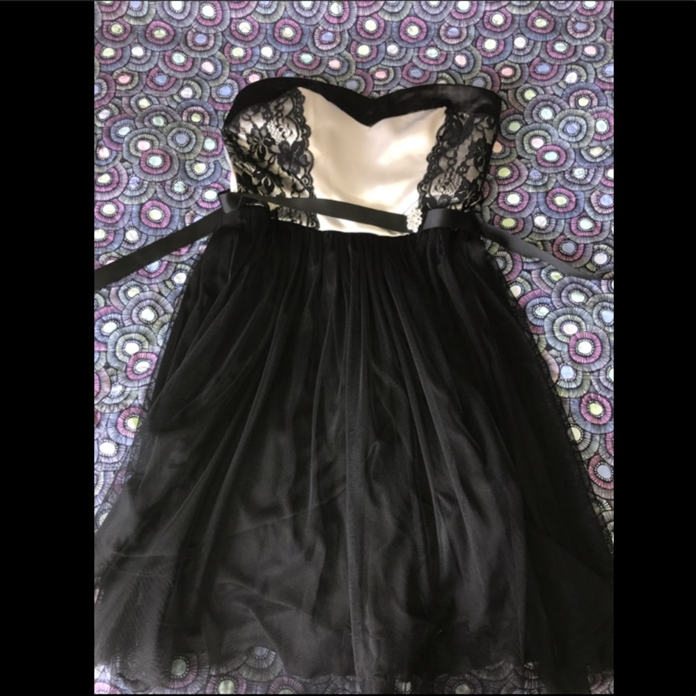 Black and white dress